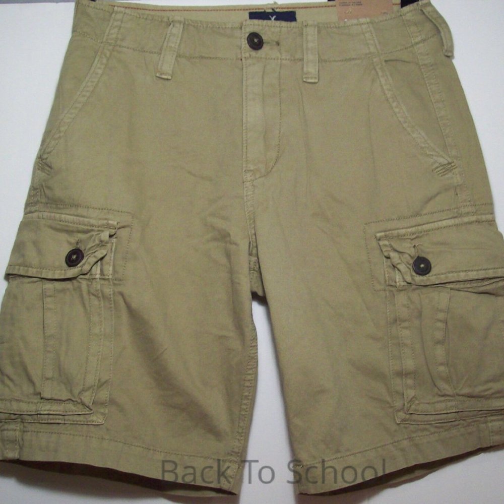 AE American Eagle Men KHAKI Classic Cargo Shorts - Picture 3 of 4